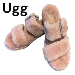 Ugg Fuzzy Slip Ons-Sz-7